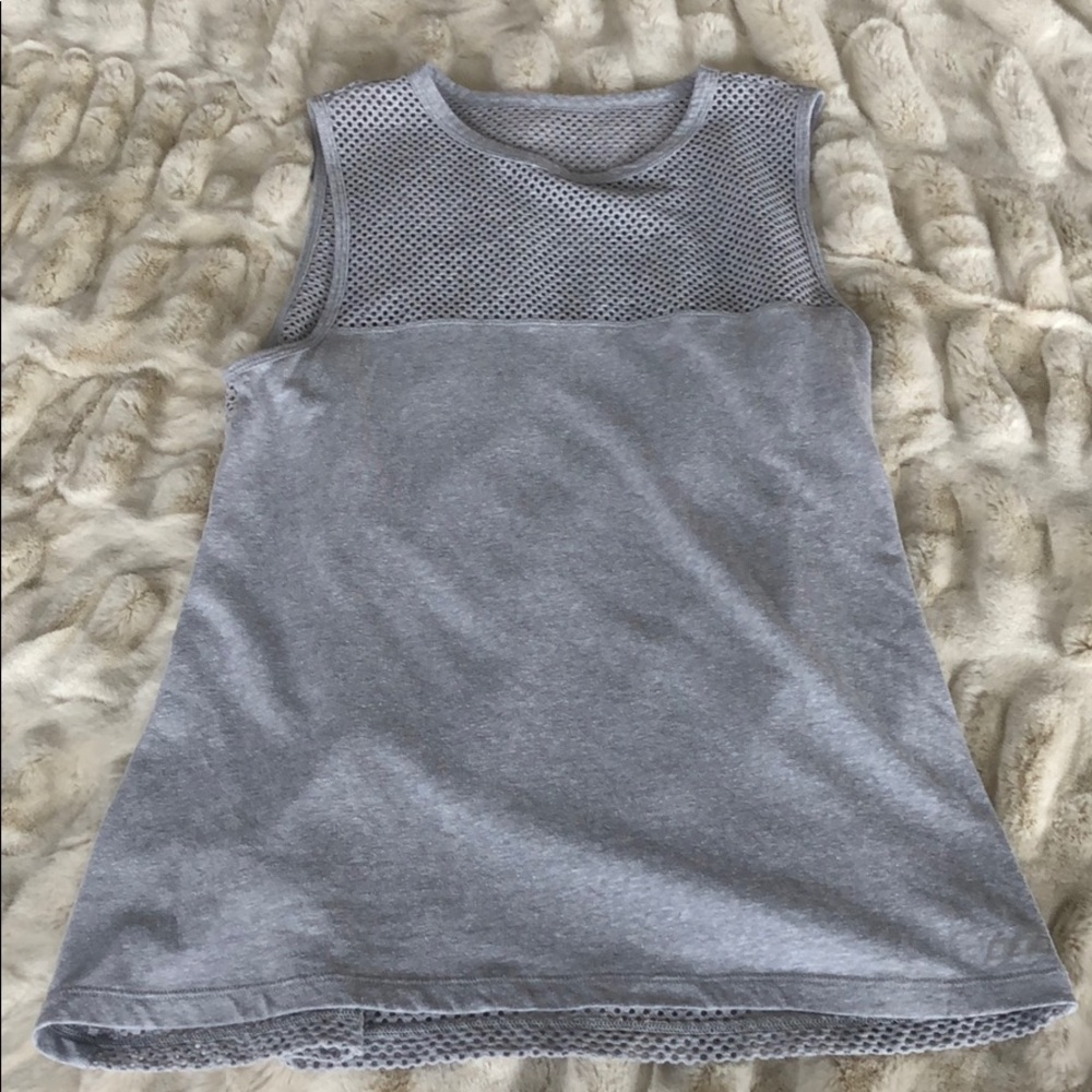 Lorna Jane tank
